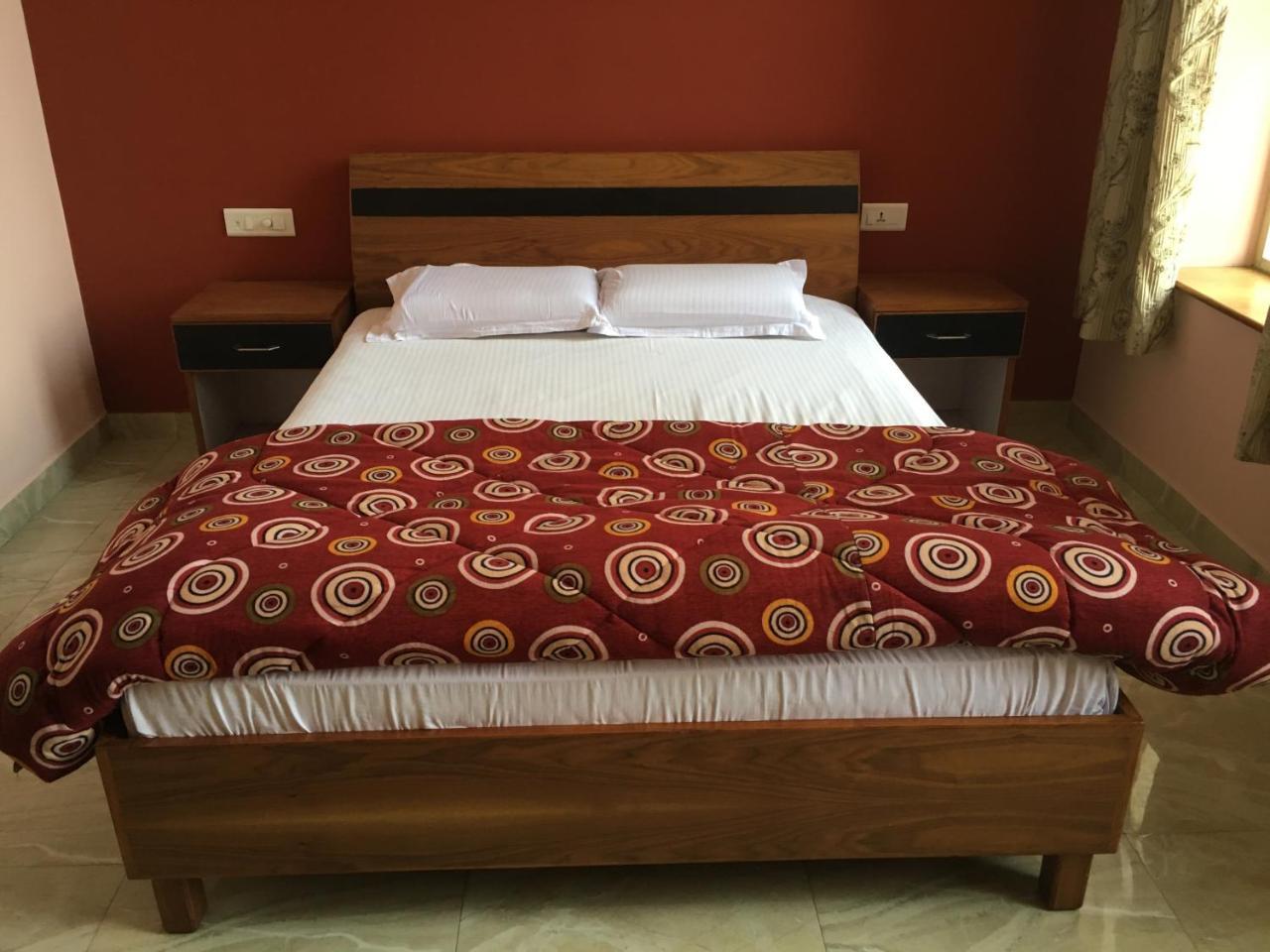 Jandiala Shiv Hotel And Joe'S Bar & Restaurant מראה חיצוני תמונה